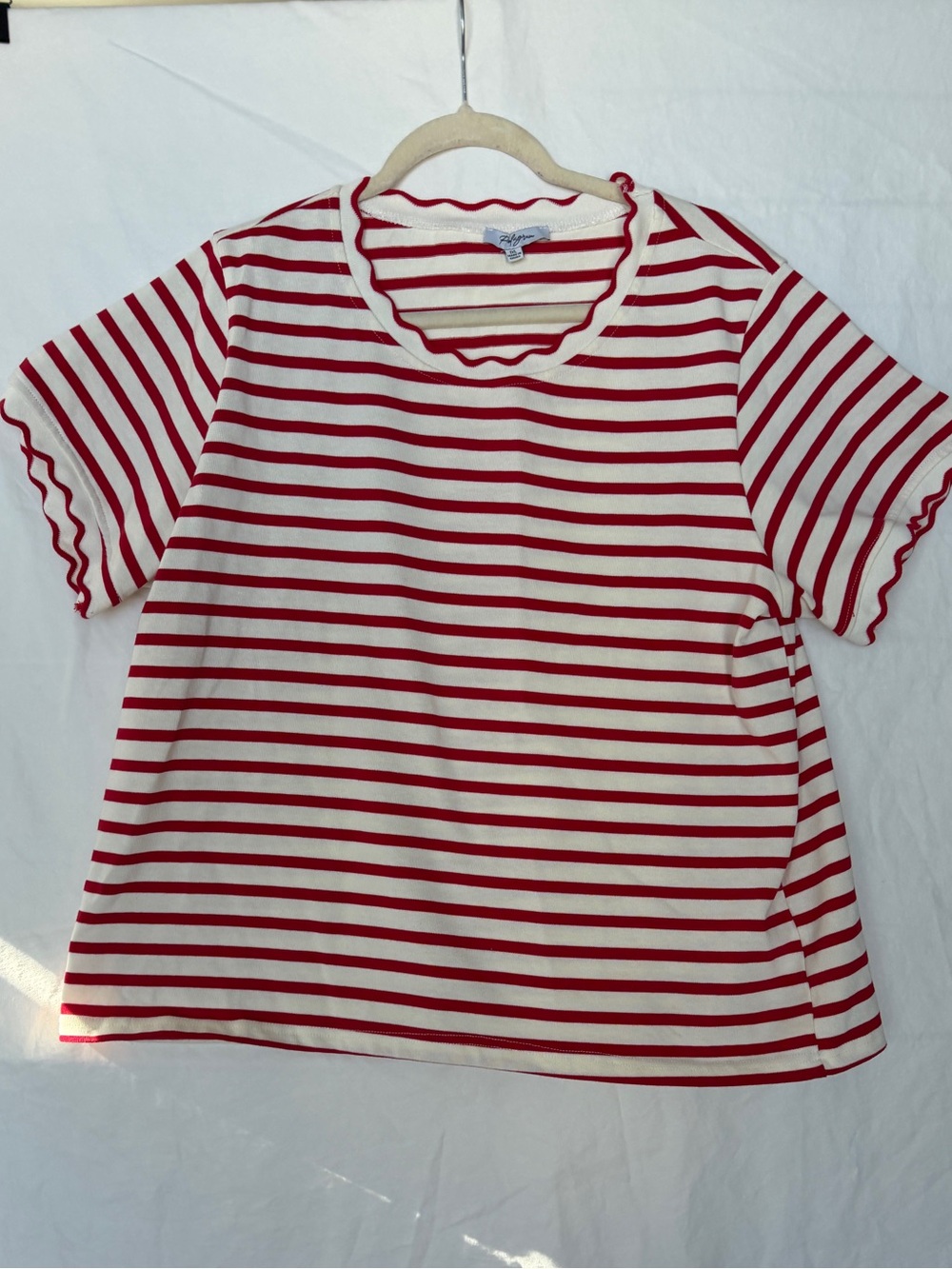 Polagram Women’s Red and White Striped Short Sleeve Tee 1XL like new